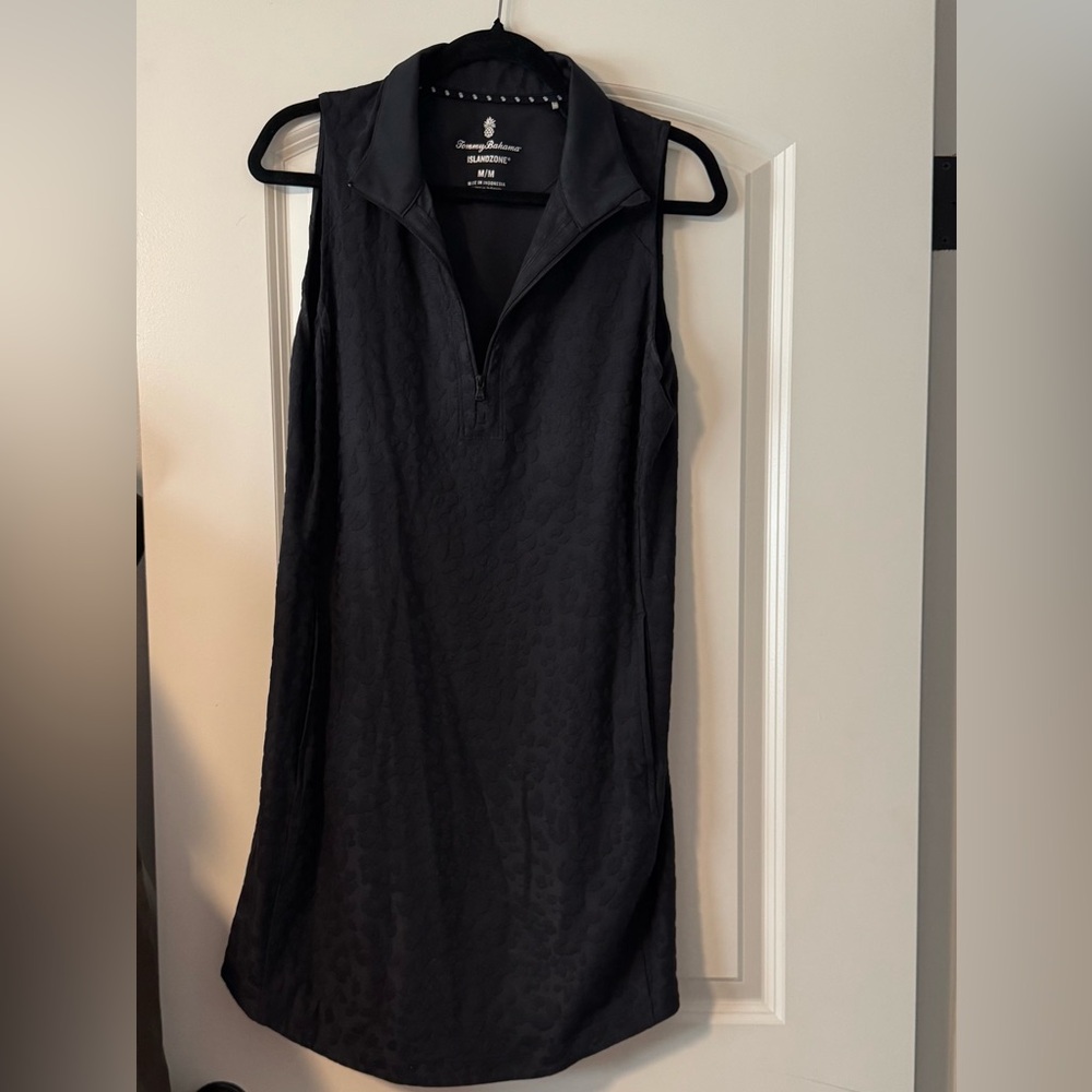 Tommy Bahama Black Sleeveless Dress with pockets